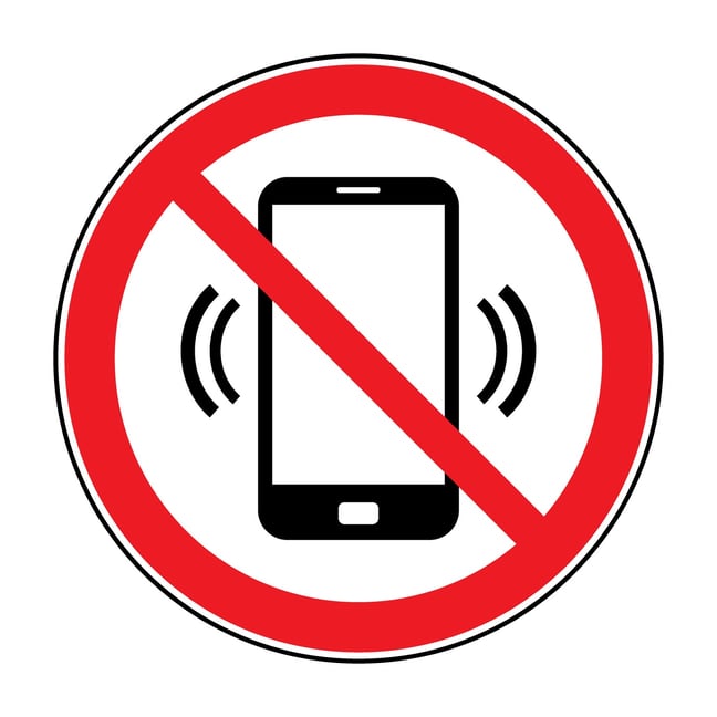 4 Tips to Decrease Distracted Driving for Fleet Professionals 4 Tips to Decrease Distracted Driving for Fleet Professionals