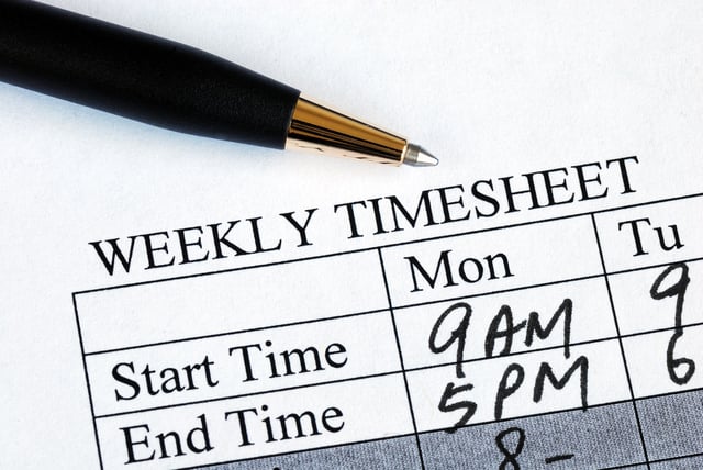 Pen and paper time logs are a thing of the past for fleet managers looking to maintain their records of duty status.